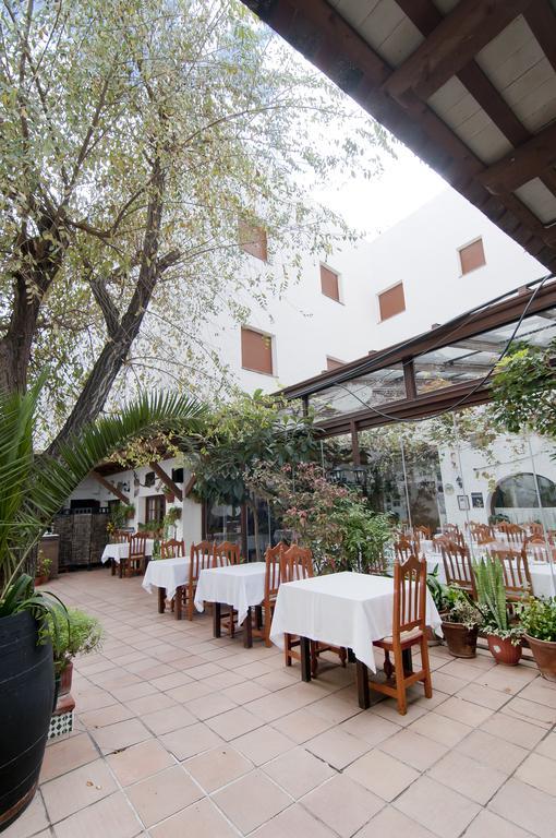 Hotel Restaurante Blanco y Verde Conil De La Frontera Exterior foto